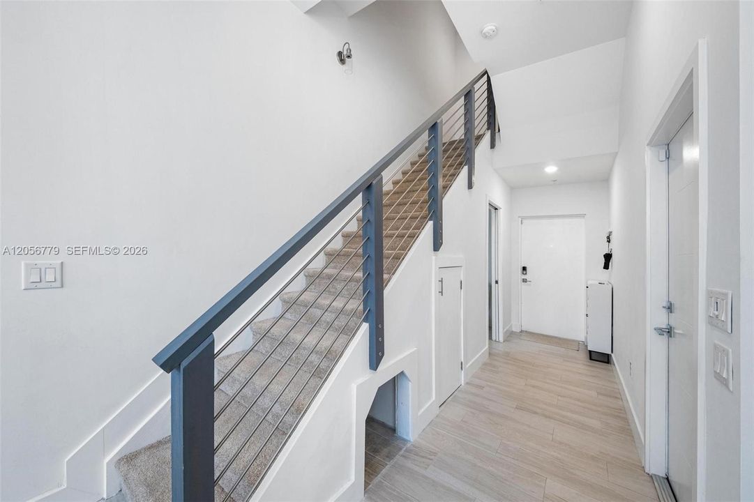 En Venta: $499,900 (3 camas, 2 baños, 1616 Pies cuadrados)