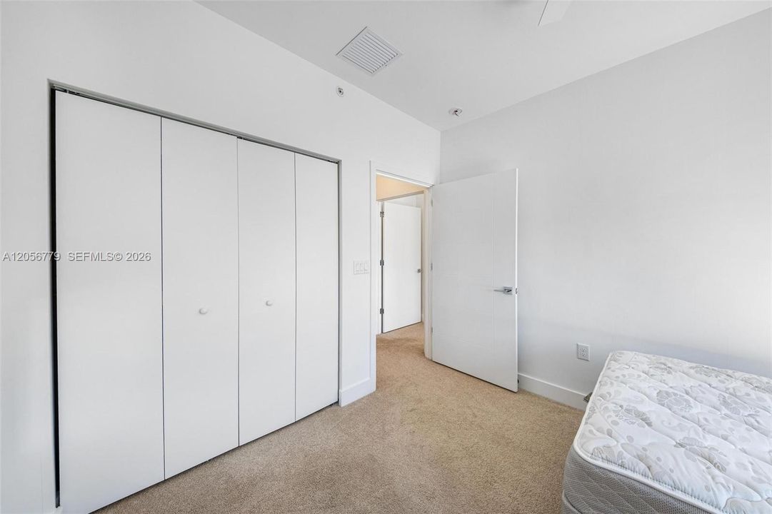 En Venta: $499,900 (3 camas, 2 baños, 1616 Pies cuadrados)