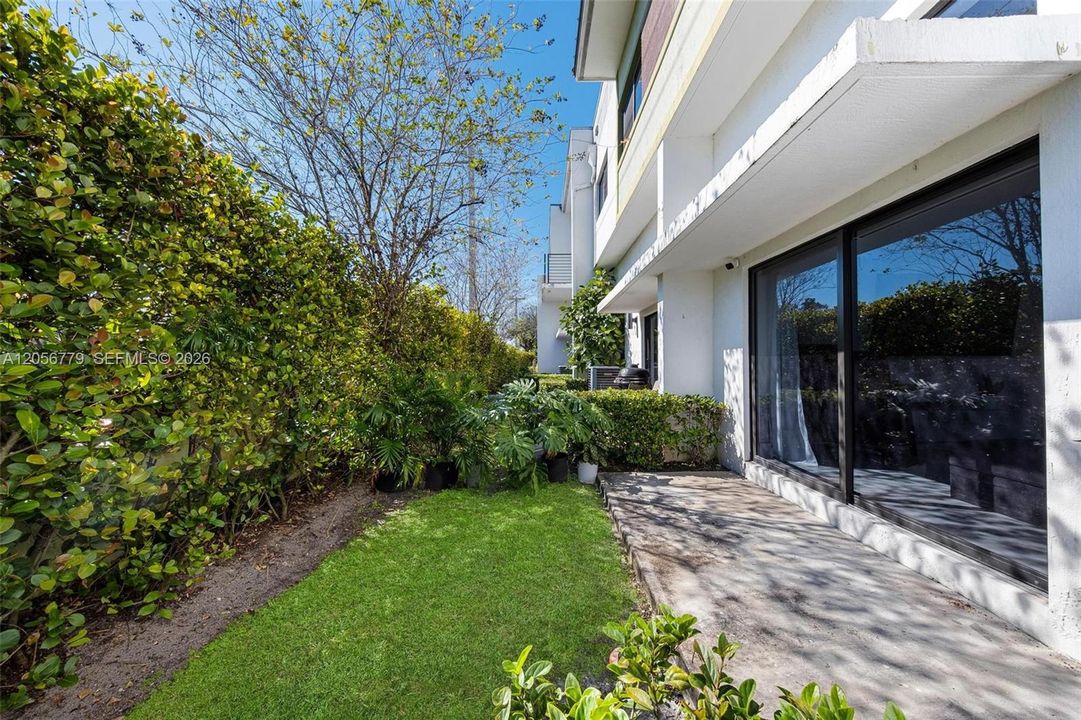 En Venta: $499,900 (3 camas, 2 baños, 1616 Pies cuadrados)