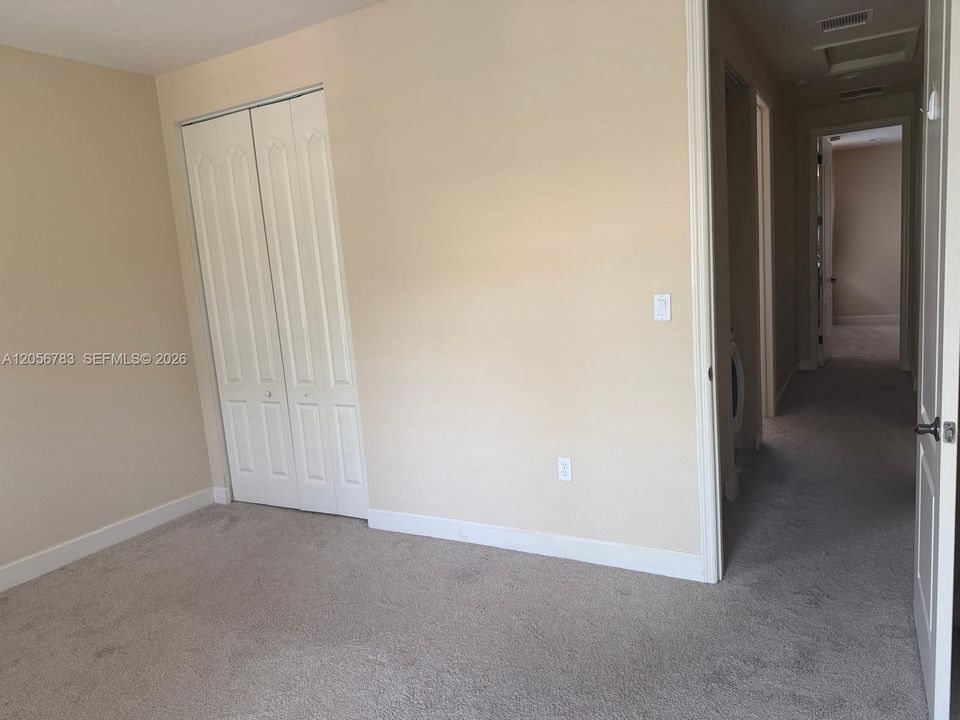 En Renta: $3,400 (3 camas, 2 baños, 2052 Pies cuadrados)