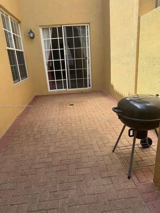 En Renta: $3,400 (3 camas, 2 baños, 2052 Pies cuadrados)