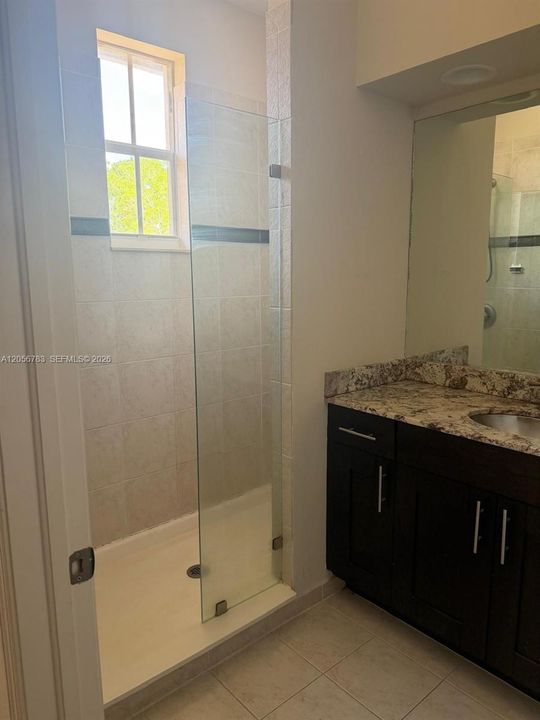 En Renta: $3,400 (3 camas, 2 baños, 2052 Pies cuadrados)