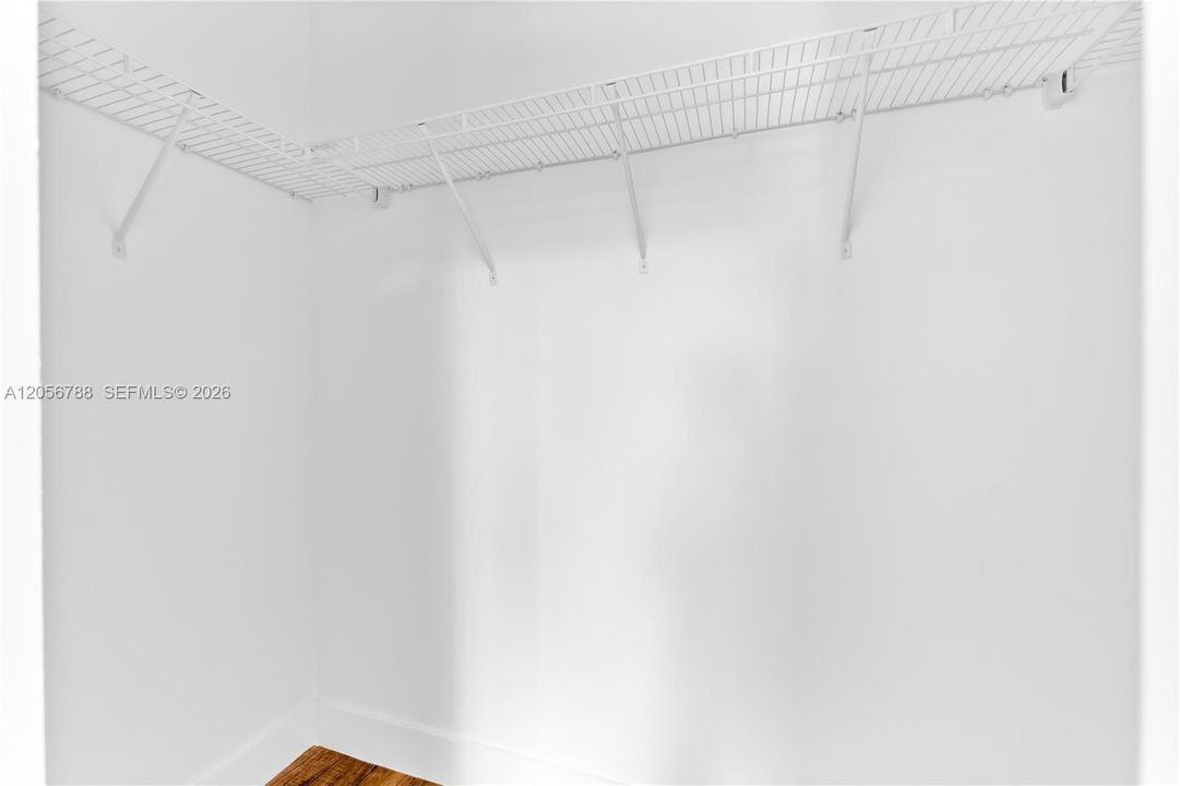 En Renta: $3,250 (3 camas, 3 baños, 1810 Pies cuadrados)