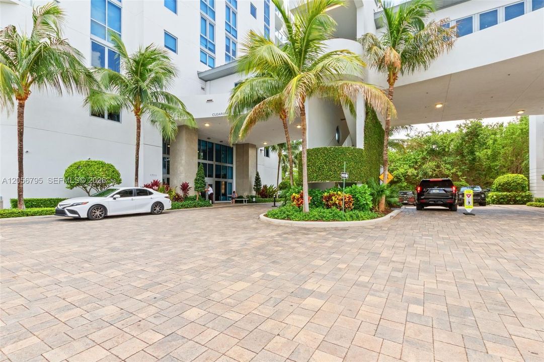 For Rent: $6,500 (2 beds, 2 baths, 1459 Square Feet)