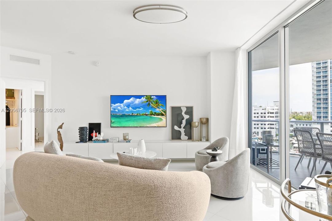 For Rent: $6,500 (2 beds, 2 baths, 1459 Square Feet)