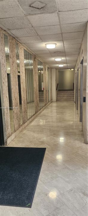 На продажу: $239,900 (1 спален, 1 ванн, 766 Квадратных фут)