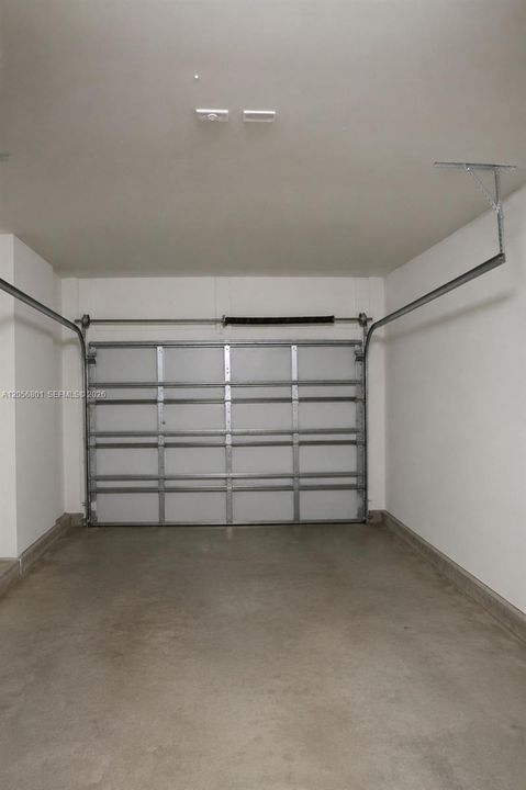 На продажу: $375,000 (3 спален, 2 ванн, 1458 Квадратных фут)