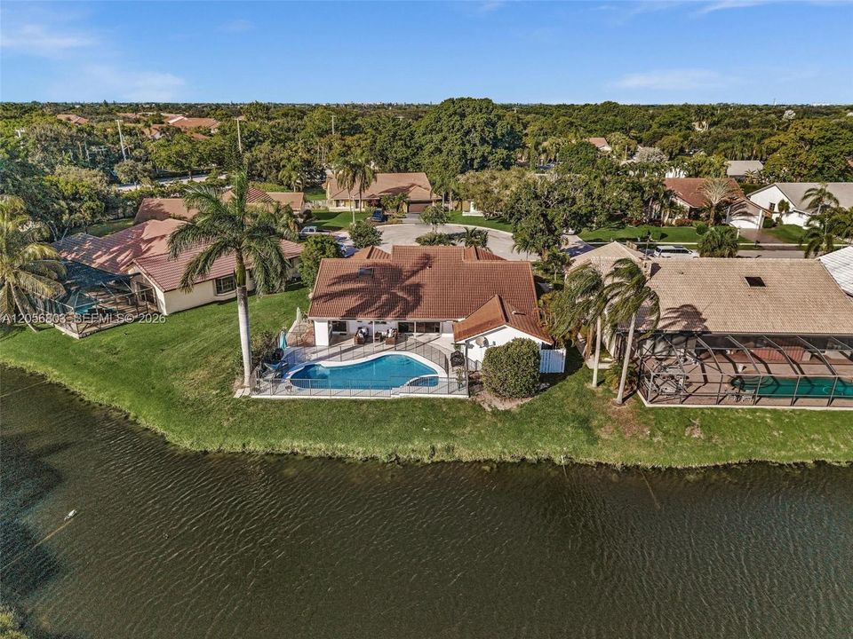 Active With Contract: $899,900 (4 beds, 2 baths, 2262 Square Feet)