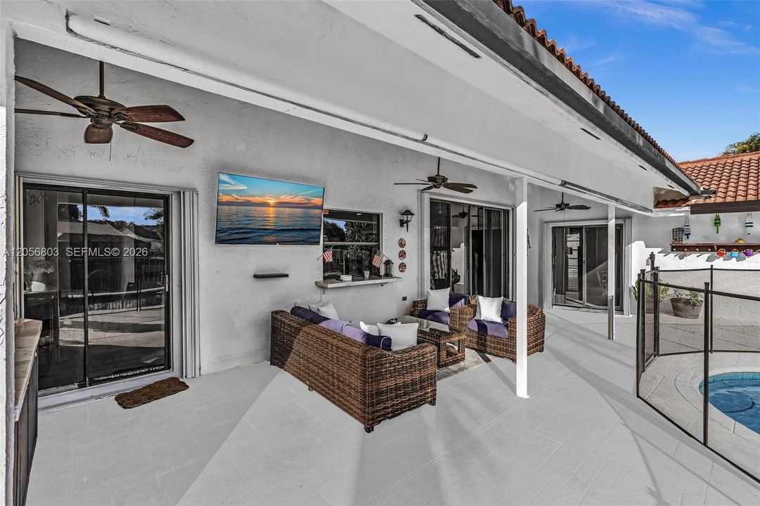 Active With Contract: $899,900 (4 beds, 2 baths, 2262 Square Feet)