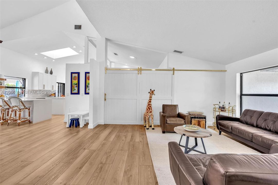Active With Contract: $899,900 (4 beds, 2 baths, 2262 Square Feet)
