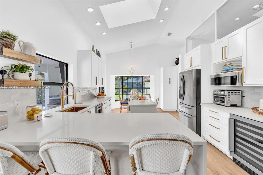 Active With Contract: $899,900 (4 beds, 2 baths, 2262 Square Feet)