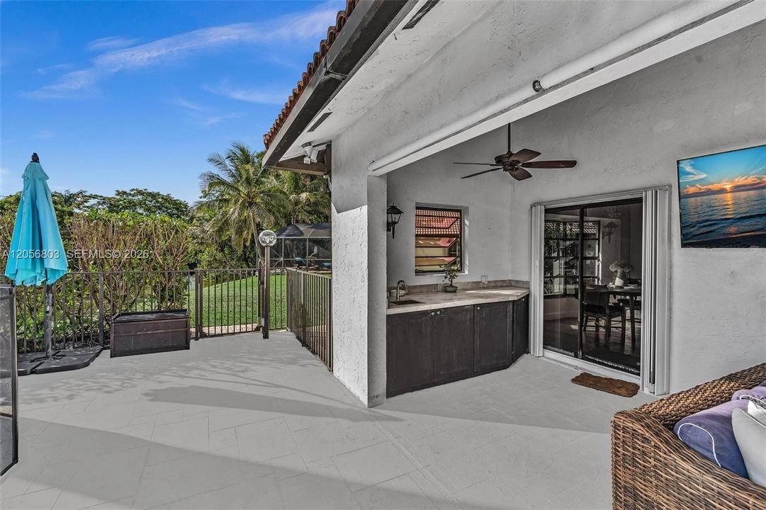 Active With Contract: $899,900 (4 beds, 2 baths, 2262 Square Feet)