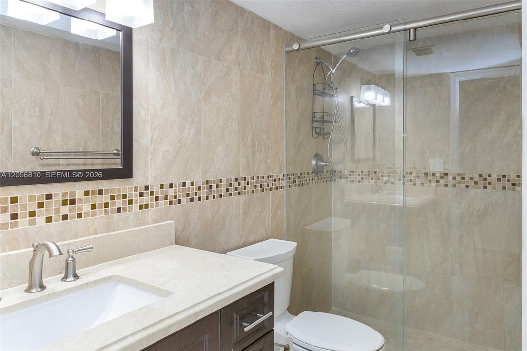 В аренду: $3,800 (2 спален, 2 ванн, 1415 Квадратных фут)