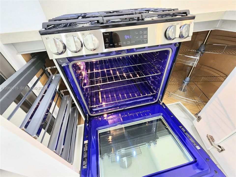 В аренду: $4,900 (3 спален, 2 ванн, 1632 Квадратных фут)