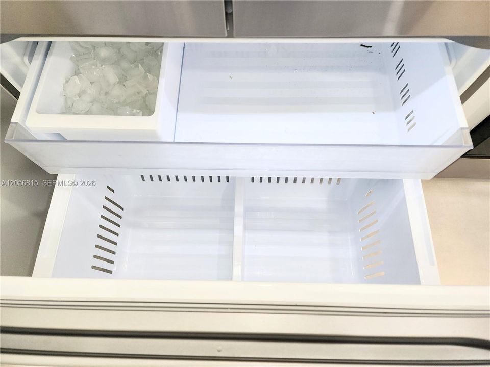 В аренду: $4,900 (3 спален, 2 ванн, 1632 Квадратных фут)