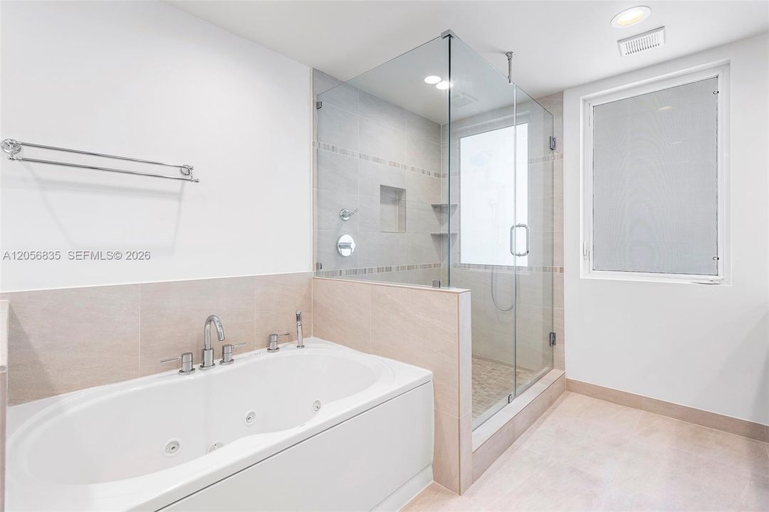 For Sale: $1,850,000 (4 beds, 4 baths, 3228 Square Feet)