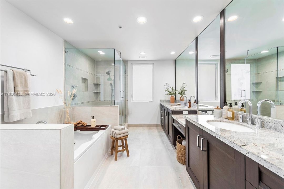 For Sale: $1,850,000 (4 beds, 4 baths, 3228 Square Feet)