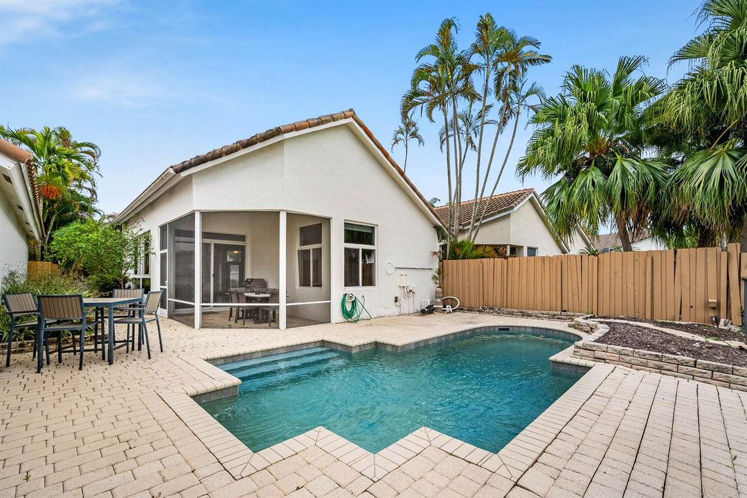 Private pool