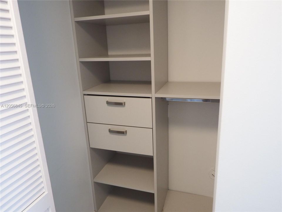 For Rent: $3,650 (2 beds, 2 baths, 1130 Square Feet)
