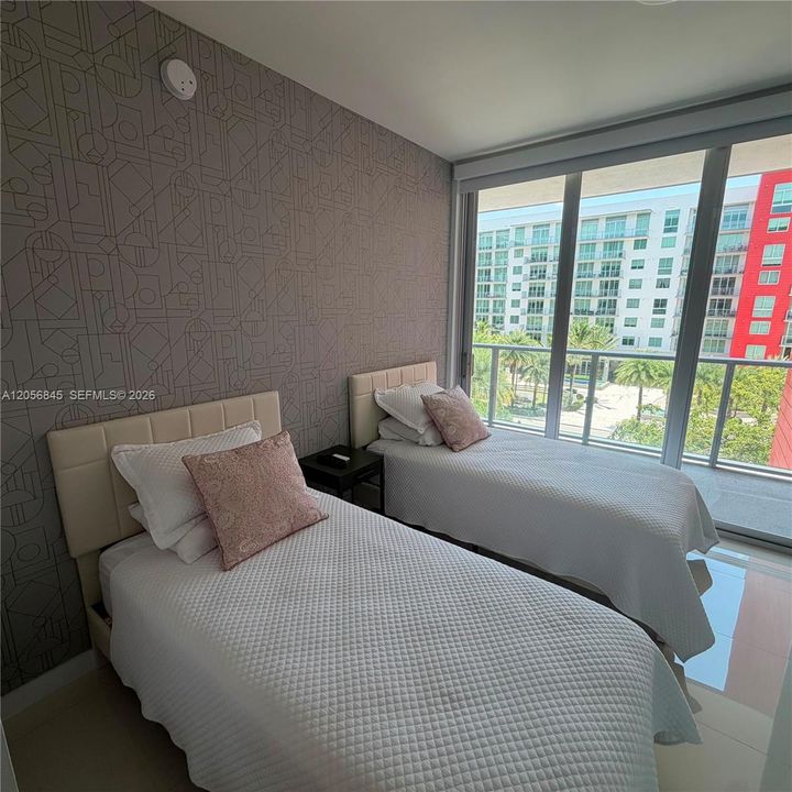 For Rent: $3,650 (2 beds, 2 baths, 1130 Square Feet)