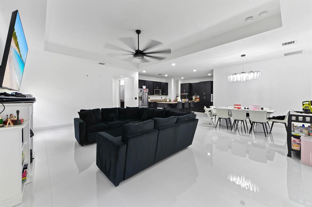 16 living room 04