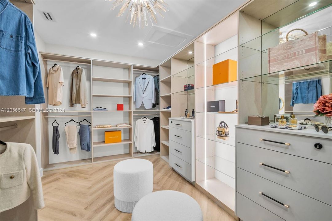 En Venta: $4,495,000 (6 camas, 5 baños, 0 Pies cuadrados)
