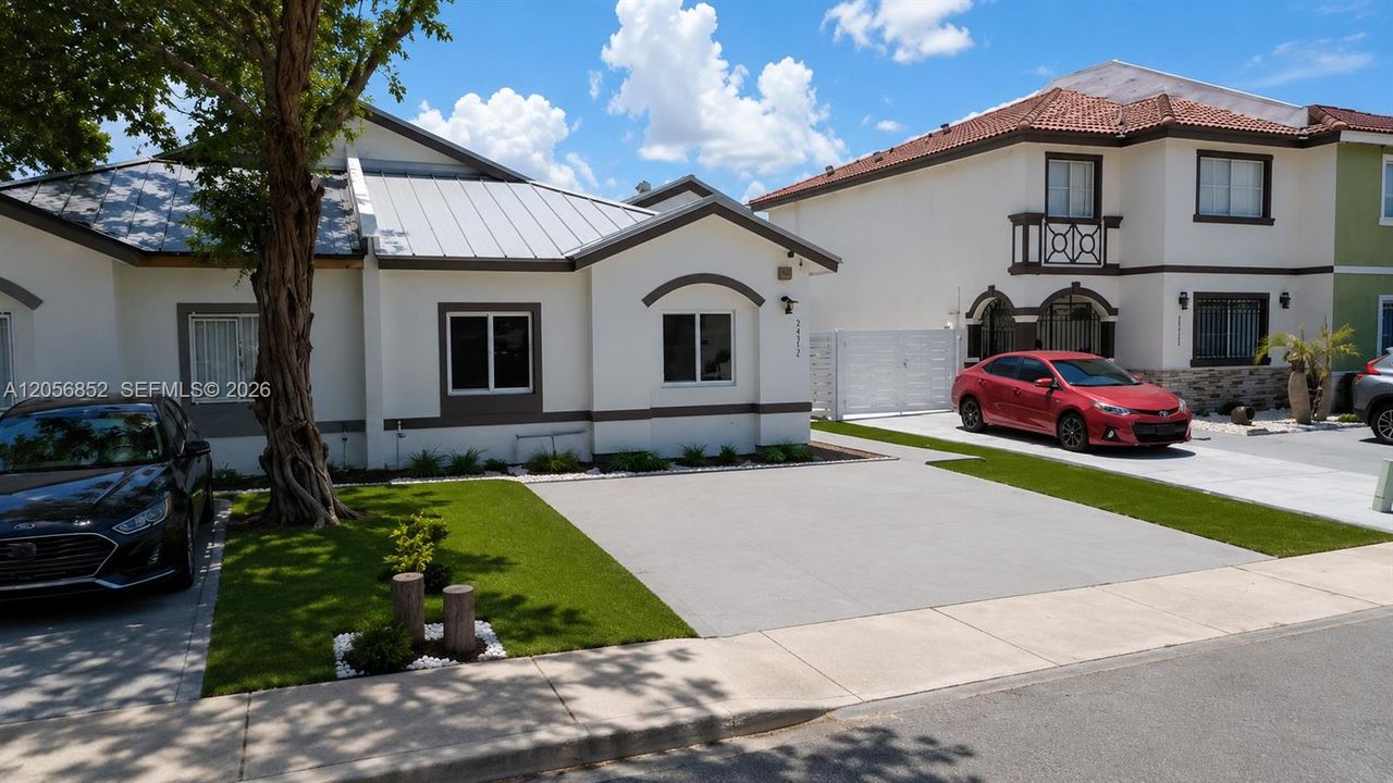 На продажу: $480,000 (3 спален, 2 ванн, 1107 Квадратных фут)