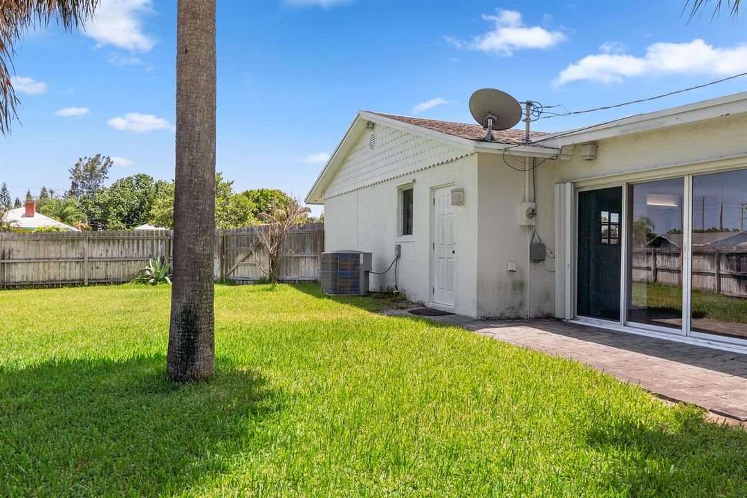 Side yard