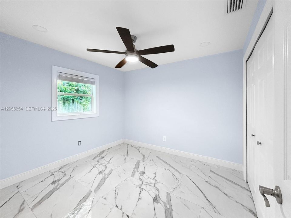 For Sale: $475,000 (4 beds, 3 baths, 2088 Square Feet)