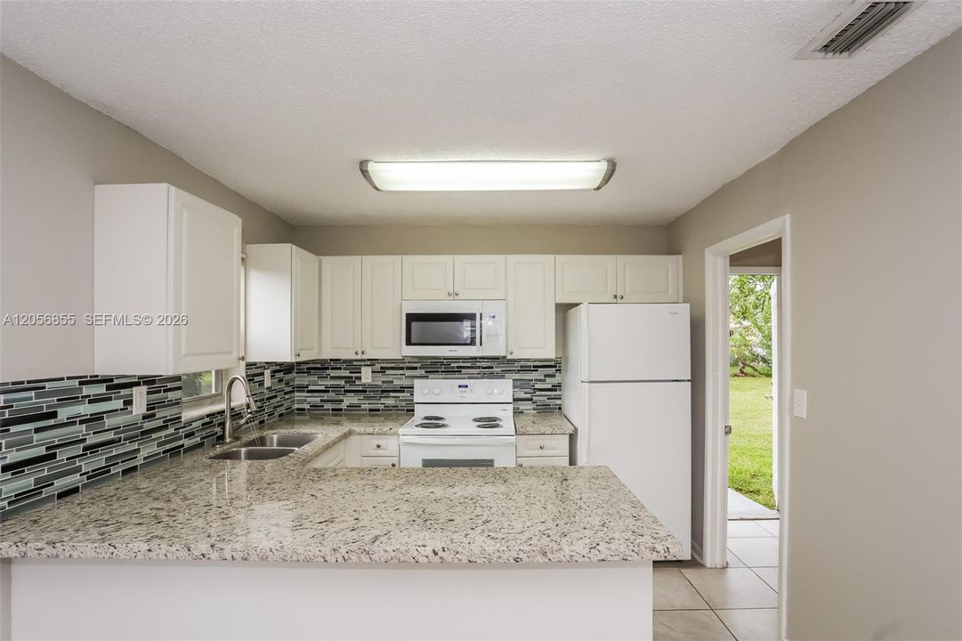 Active With Contract: $2,640 (4 beds, 2 baths, 1288 Square Feet)