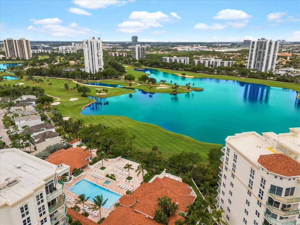 На продажу: $755,000 (3 спален, 3 ванн, 1688 Квадратных фут)