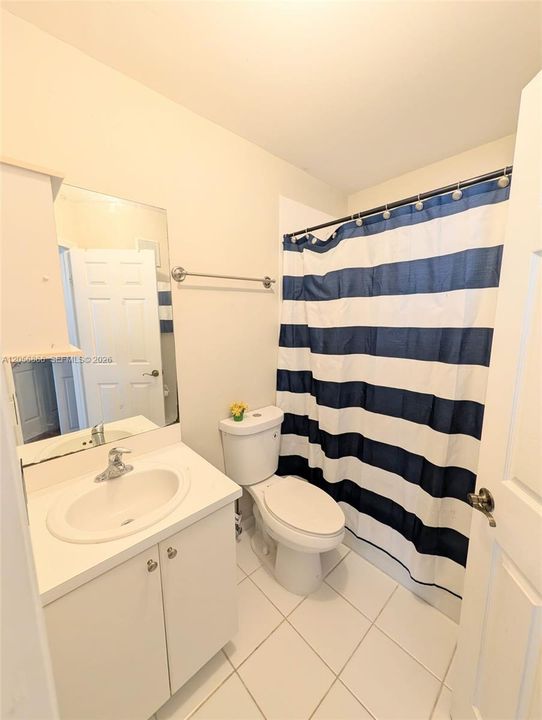 В аренду: $2,200 (3 спален, 2 ванн, 1452 Квадратных фут)