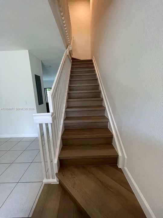 В аренду: $2,600 (3 спален, 2 ванн, 1545 Квадратных фут)