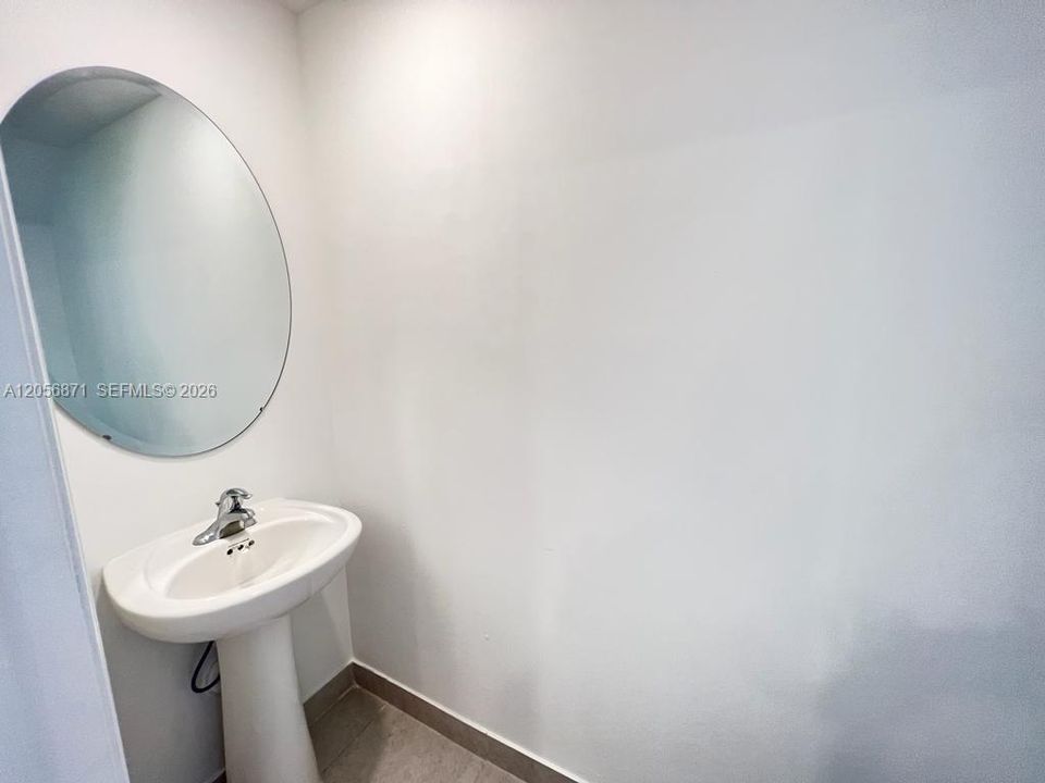 В аренду: $2,600 (3 спален, 2 ванн, 1545 Квадратных фут)