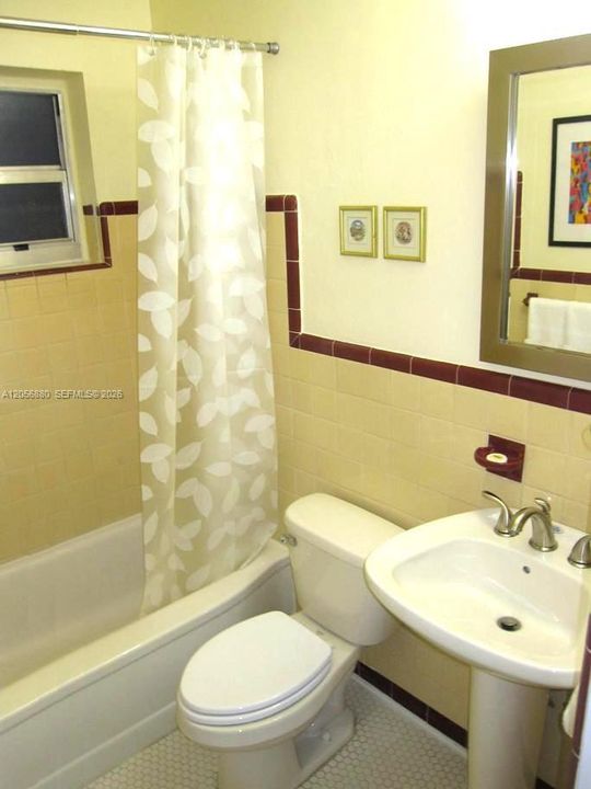 For Rent: $1,550 (1 beds, 1 baths, 400 Square Feet)