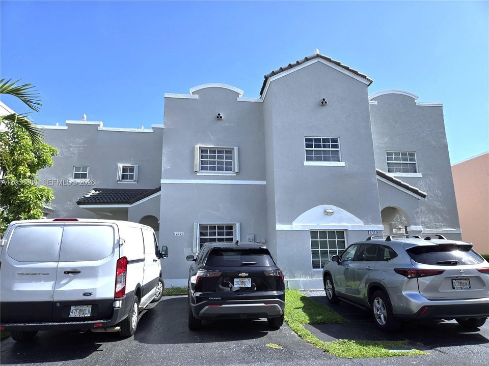 En Venta: $520,000 (3 camas, 2 baños, 1490 Pies cuadrados)