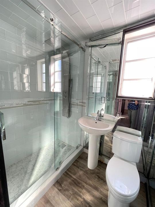 В аренду: $3,500 (2 спален, 2 ванн, 790 Квадратных фут)
