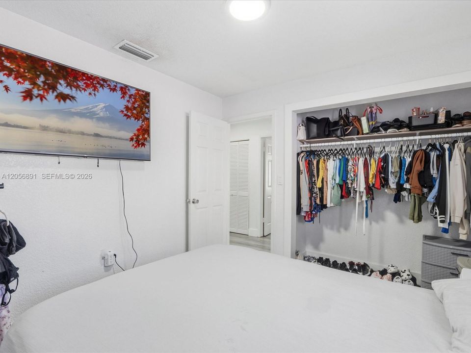 На продажу: $460,000 (3 спален, 2 ванн, 1196 Квадратных фут)
