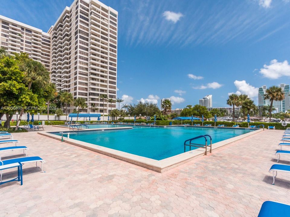 En Venta: $479,000 (2 camas, 2 baños, 1280 Pies cuadrados)