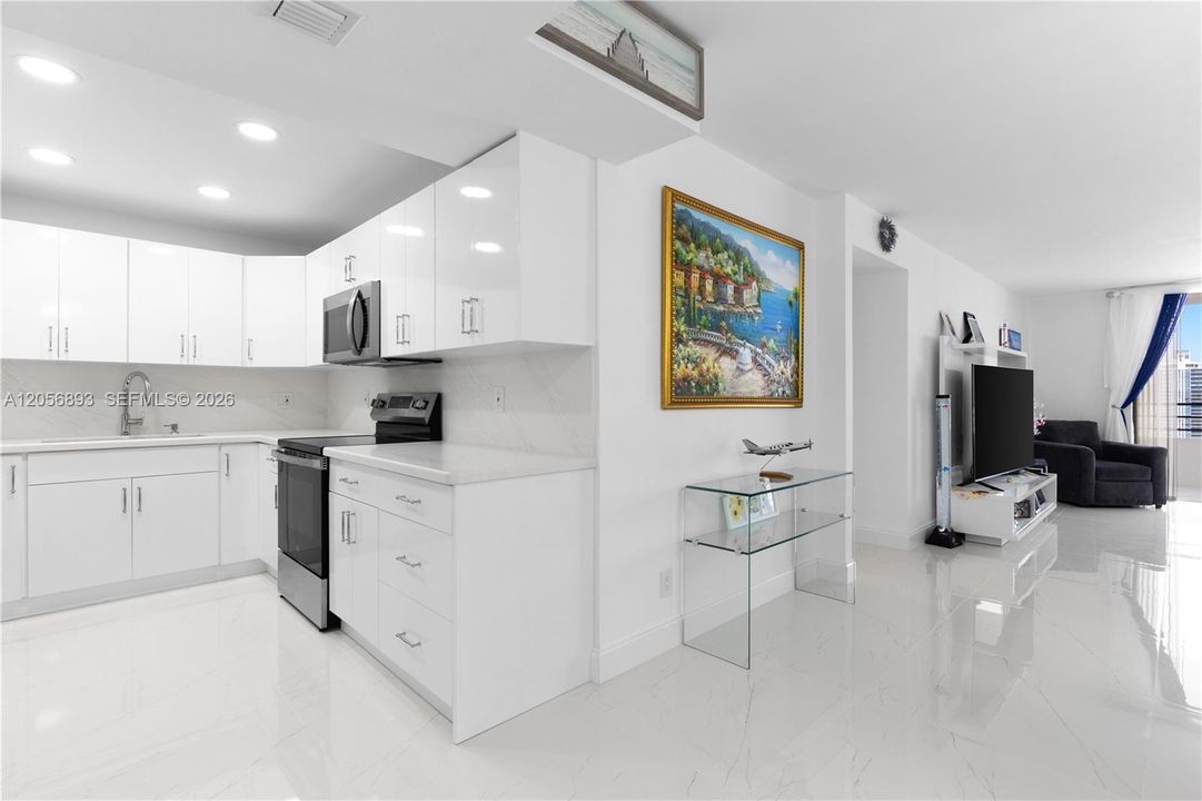 En Venta: $479,000 (2 camas, 2 baños, 1280 Pies cuadrados)