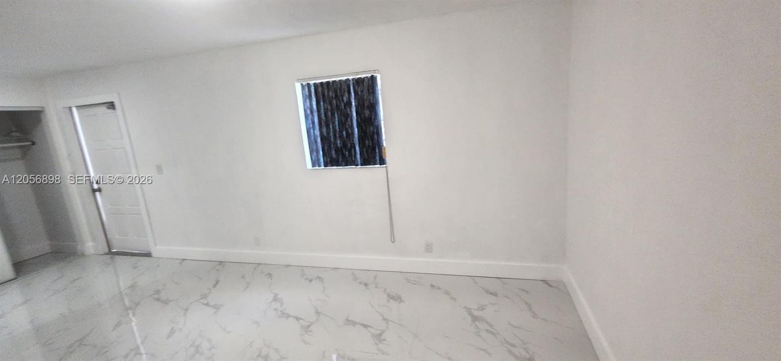 В аренду: $1,250 (1 спален, 1 ванн, 0 Квадратных фут)