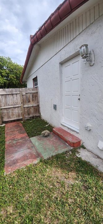 В аренду: $1,250 (1 спален, 1 ванн, 0 Квадратных фут)