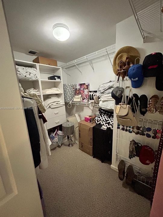 En Renta: $3,500 (3 camas, 2 baños, 1552 Pies cuadrados)