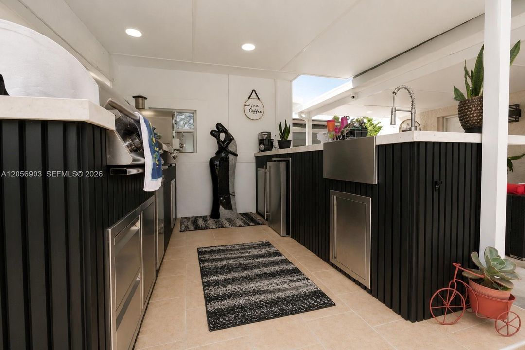 На продажу: $635,000 (3 спален, 2 ванн, 1680 Квадратных фут)