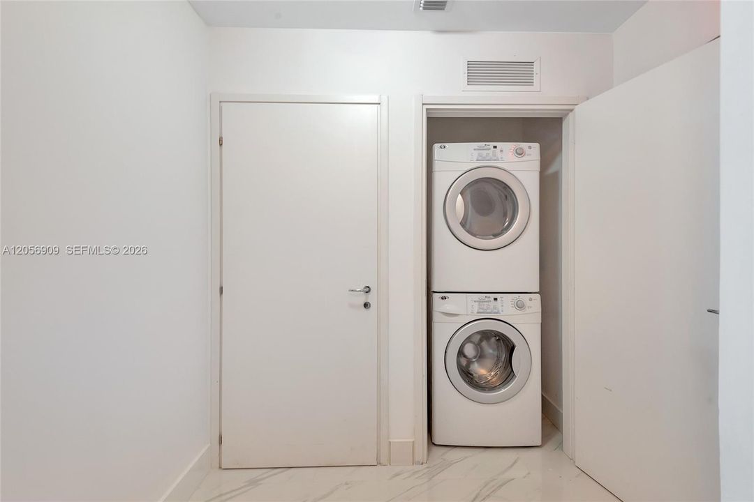 En Renta: $18,900 (2 camas, 2 baños, 1443 Pies cuadrados)