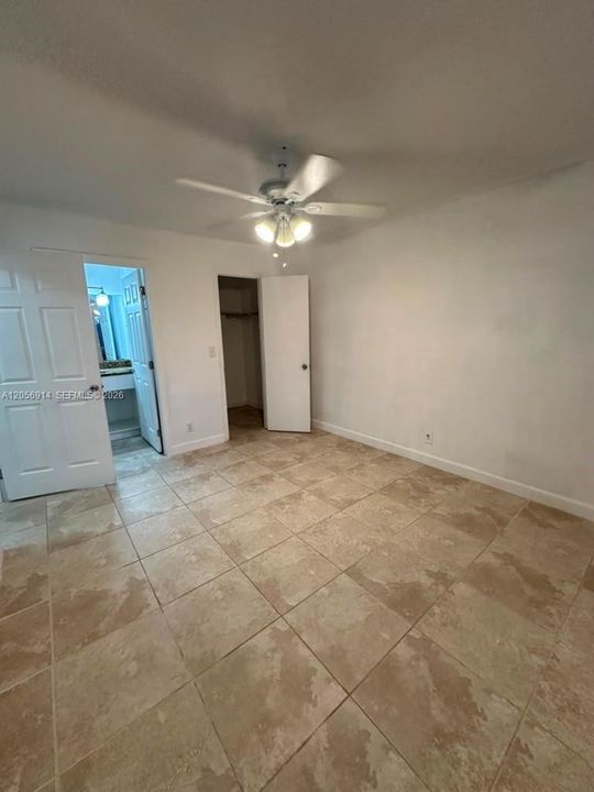 В аренду: $2,250 (2 спален, 2 ванн, 963 Квадратных фут)