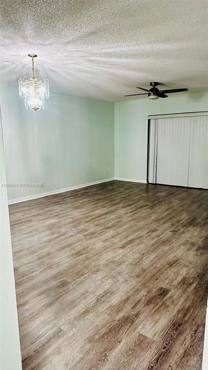 В аренду: $2,600 (3 спален, 2 ванн, 1270 Квадратных фут)