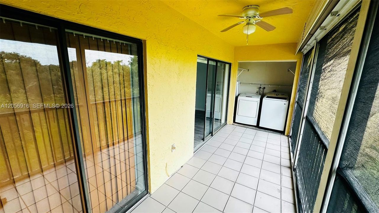 В аренду: $2,600 (3 спален, 2 ванн, 1270 Квадратных фут)