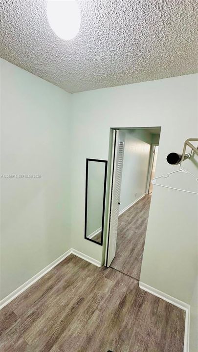 В аренду: $2,600 (3 спален, 2 ванн, 1270 Квадратных фут)