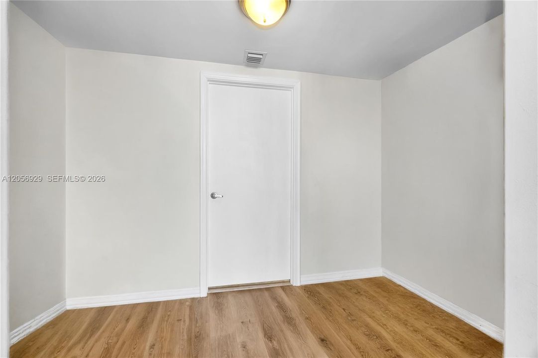 En Venta: $329,000 (1 camas, 1 baños, 821 Pies cuadrados)